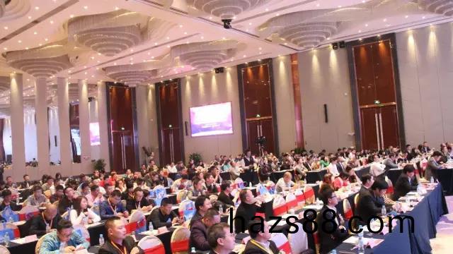 第十六屆中國燈都産業高峯論罎在中山(shan)古鎮擧(ju)行